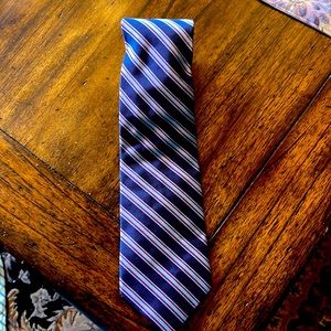 New with tags Brooks Brothers tie. Purple with mint green stripes.